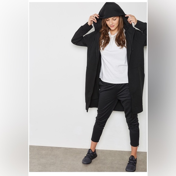 NWT adidas Offpitch Hoodie - Black - Small - Picture 2 of 13